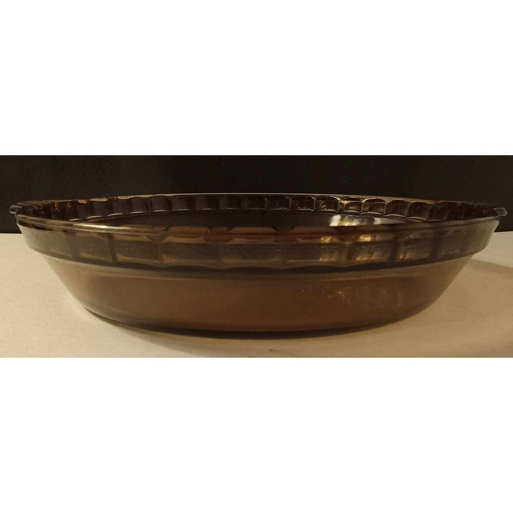 Pyrex 229 Amber Pie Pan Deep Dish Scalloped Edge Plate Vintage 9.5 Inch